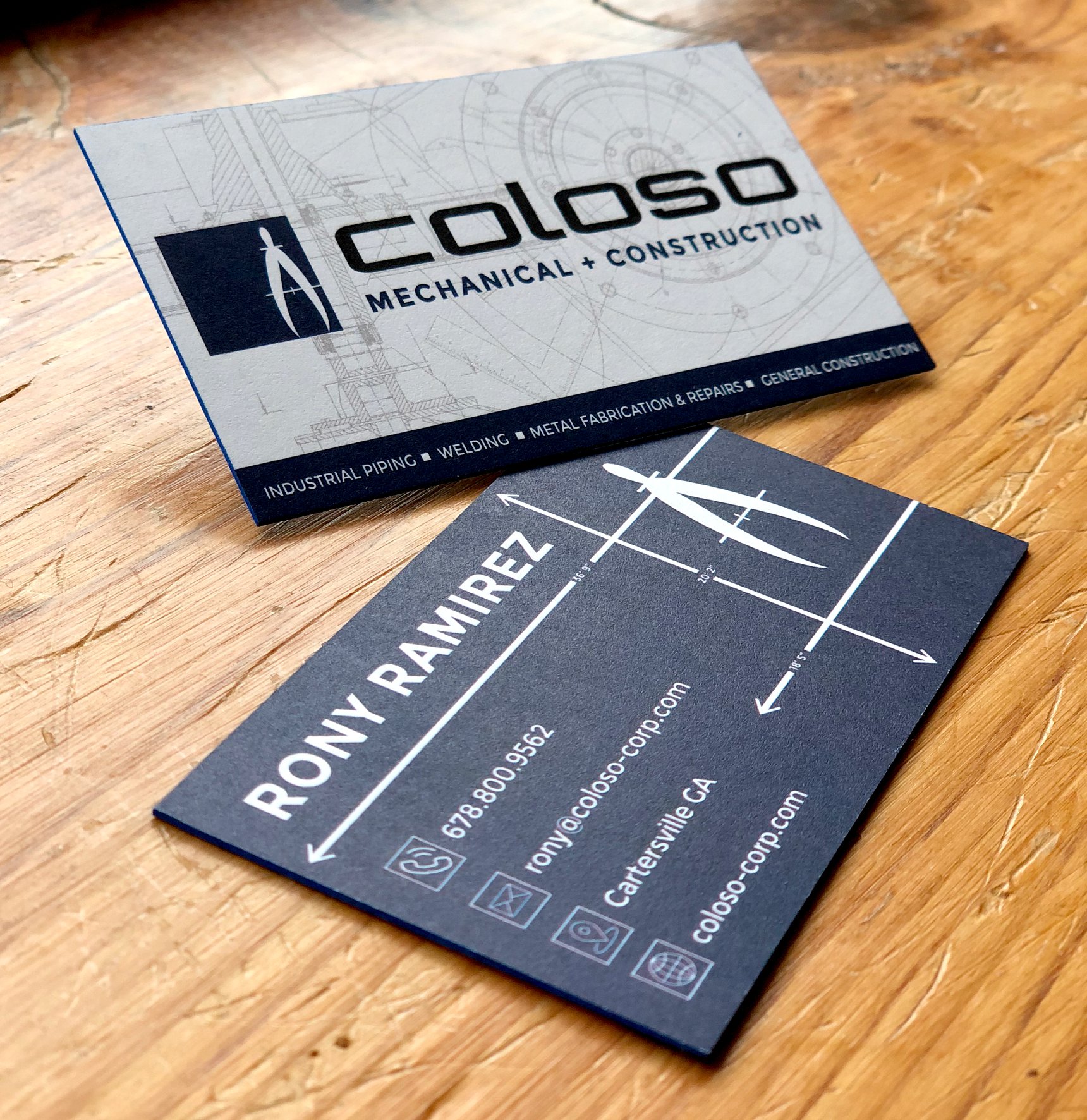 Coloso Business Card Design with blue painted edge